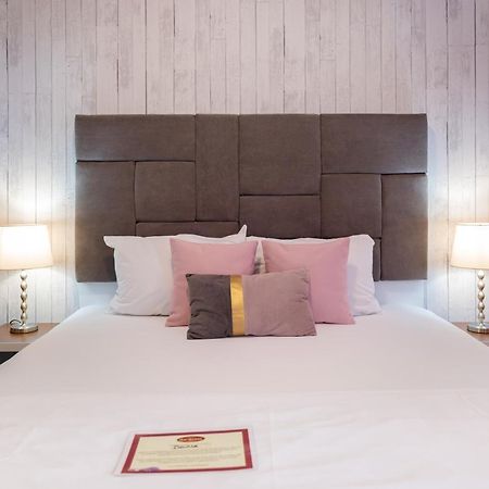 Hotel Bordeaux Galaţi Exteriér fotografie