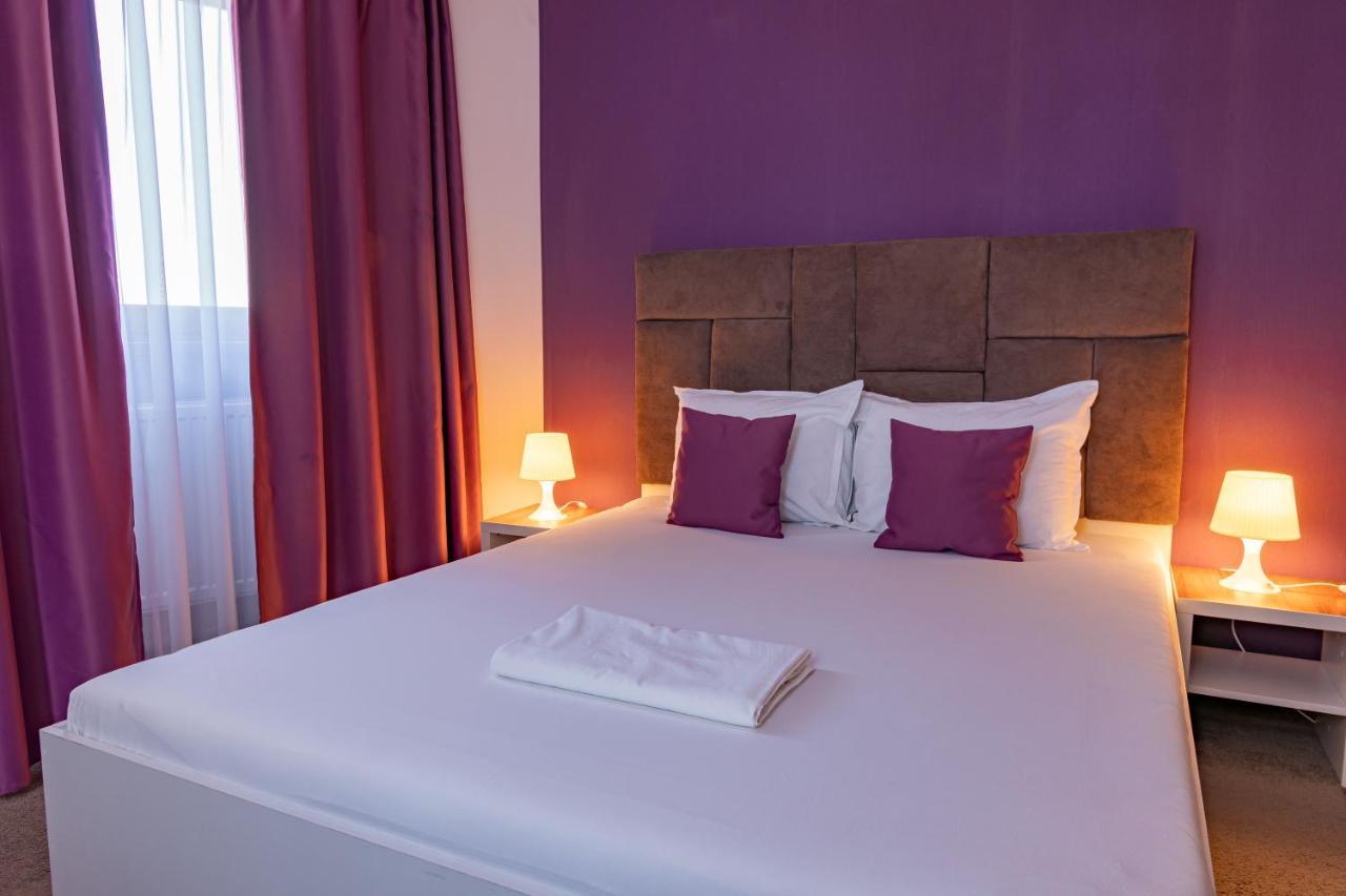 Hotel Bordeaux Galaţi Exteriér fotografie