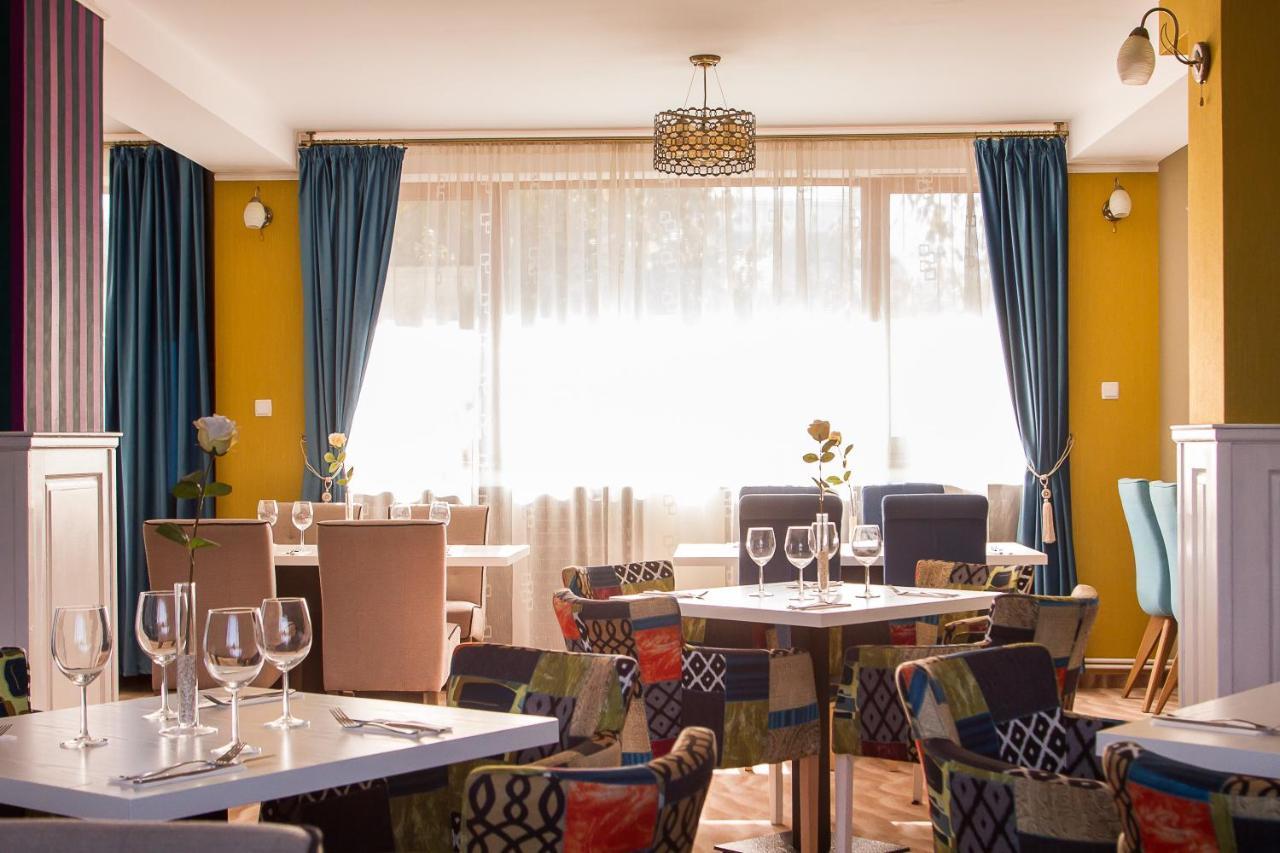 Hotel Bordeaux Galaţi Exteriér fotografie
