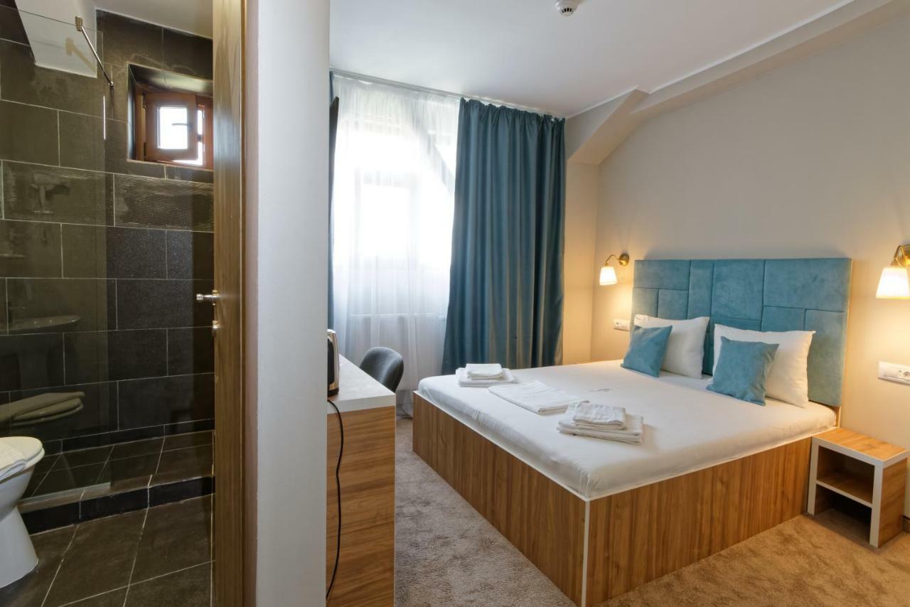 Hotel Bordeaux Galaţi Exteriér fotografie
