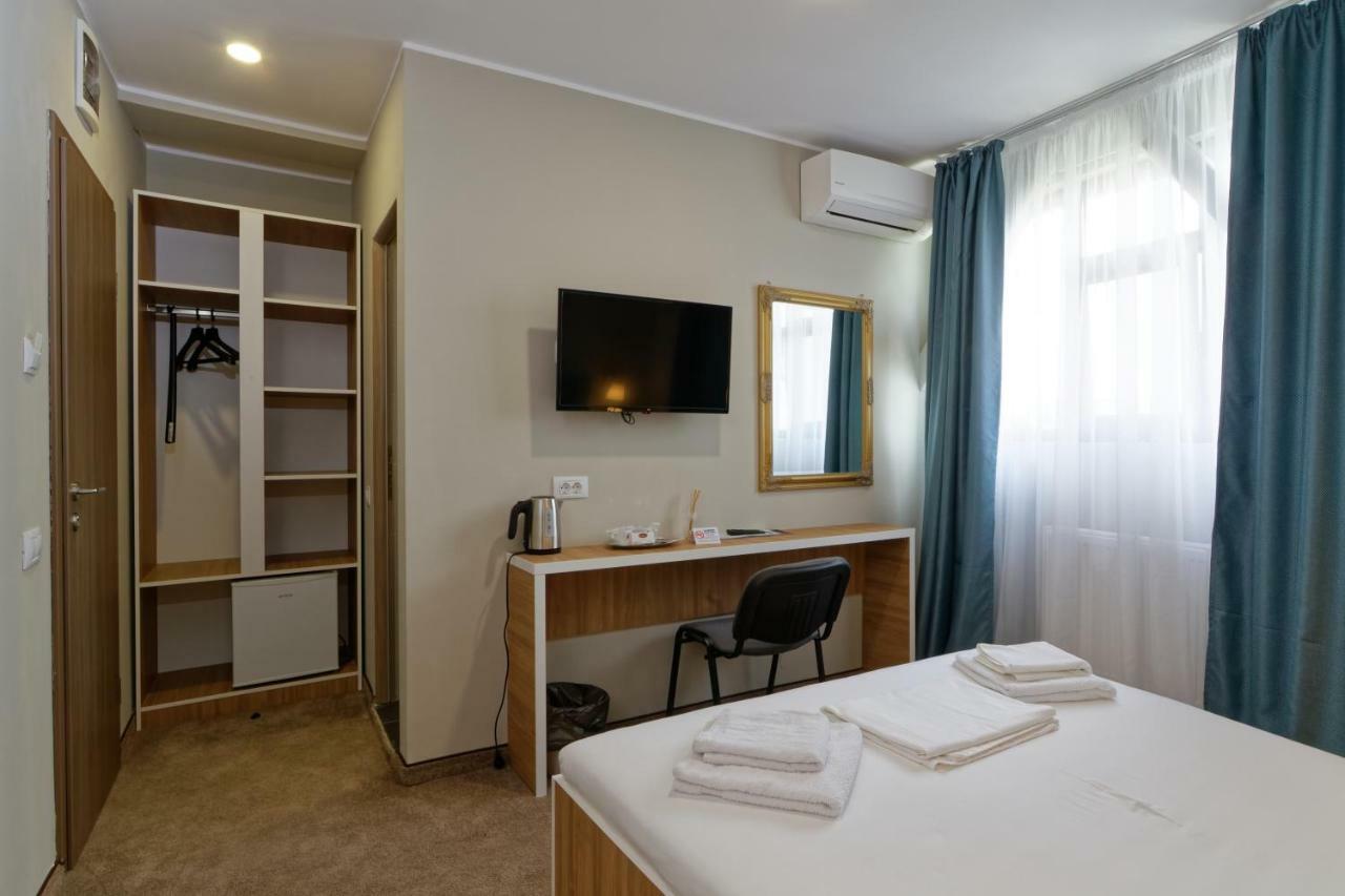 Hotel Bordeaux Galaţi Exteriér fotografie